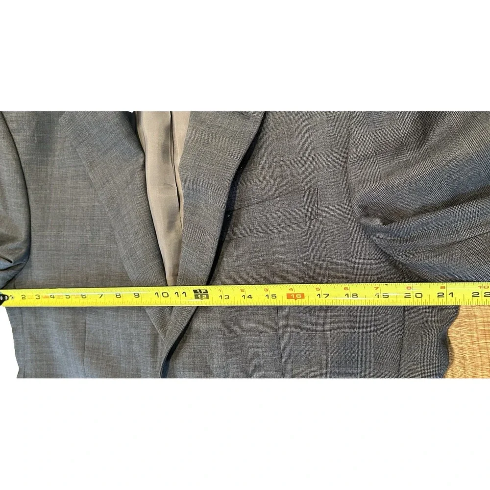 Vintage Lauren Ralph Lauren Grey Blazer Made in Canada 41R